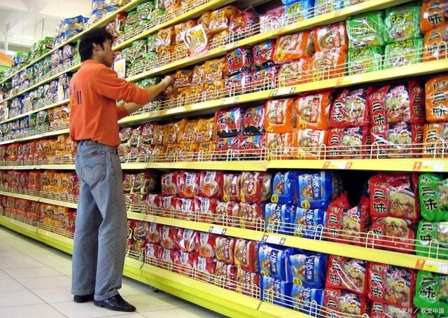 方便食品進入熱銷時期，供不應(yīng)求狀況持續(xù)